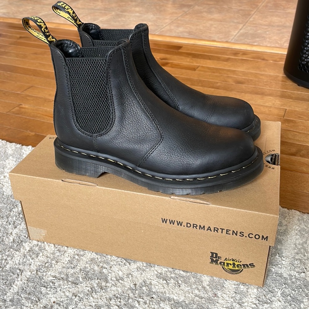 Dr. Martens size 8 Chelsea Boot
